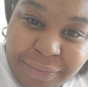 Meet your Posher, Noelle